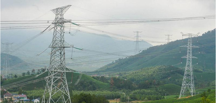 Power transmission line built to curb smog in China’s business hub